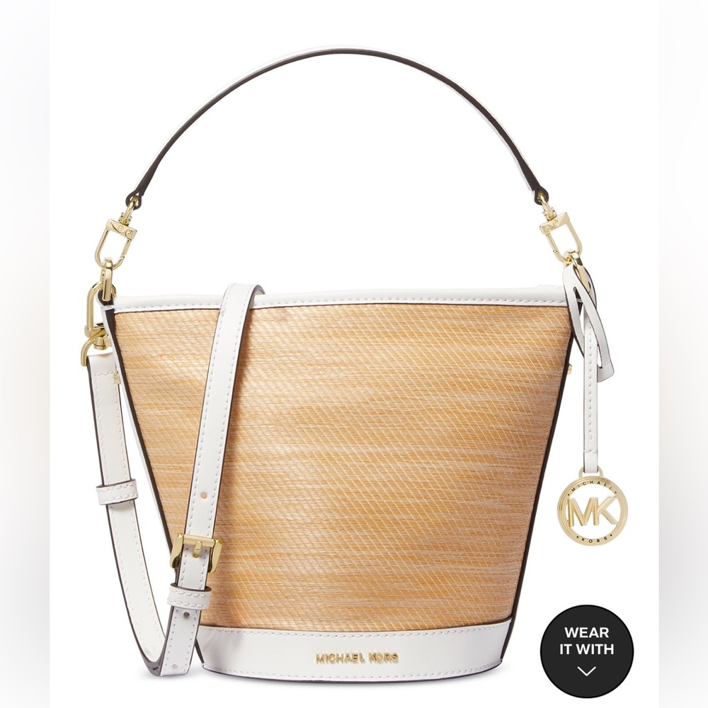 Michael Kors Townsend Sm. Convertible Bucket Bag- Natural/Optic White NWT🌷